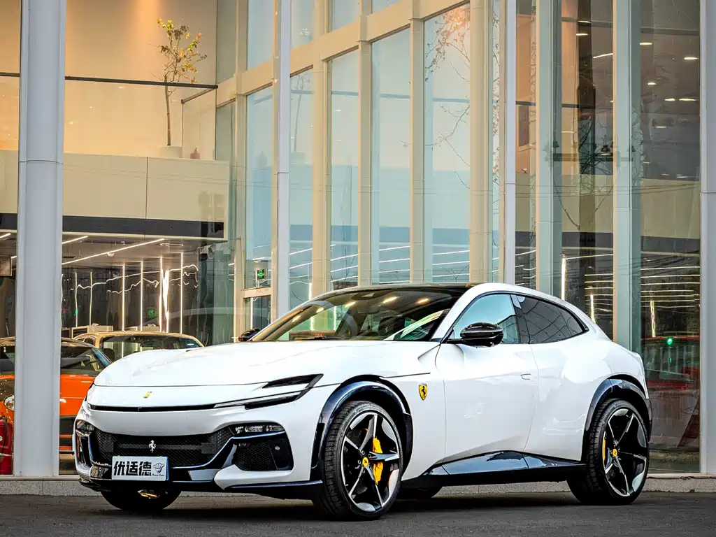 Ferrari Purosangue 2024