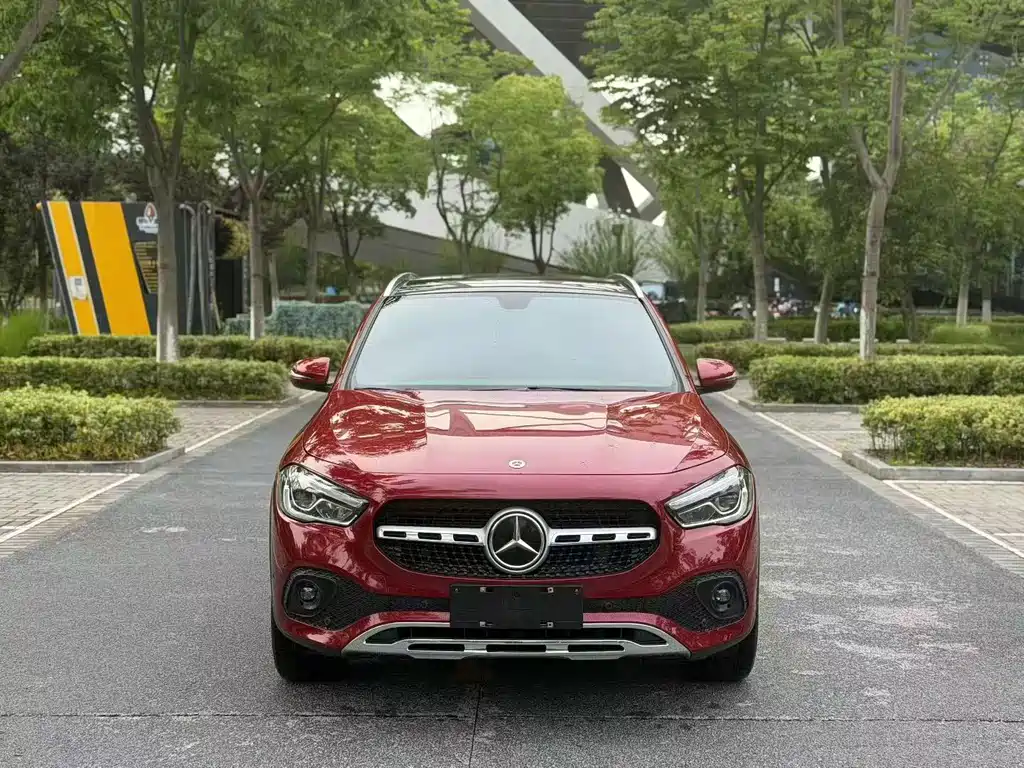 Mercedes-Benz GLA — миниатюра 2
