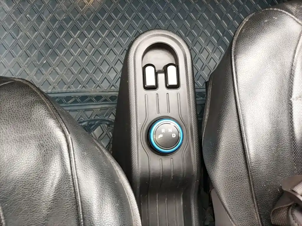Wuling MINIEV — миниатюра 14