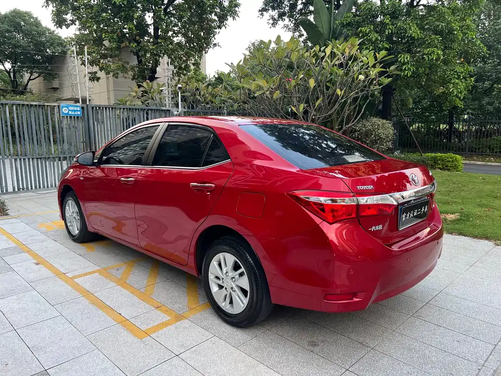 Toyota Corolla — миниатюра 6