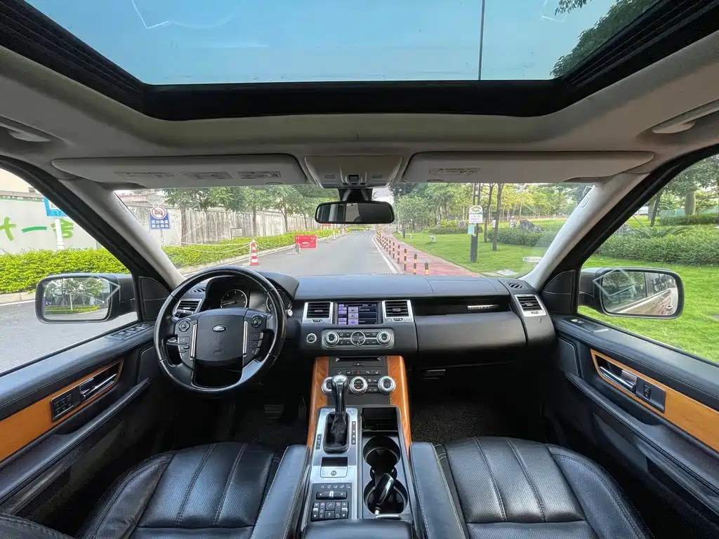 Land Rover Sport — миниатюра 12