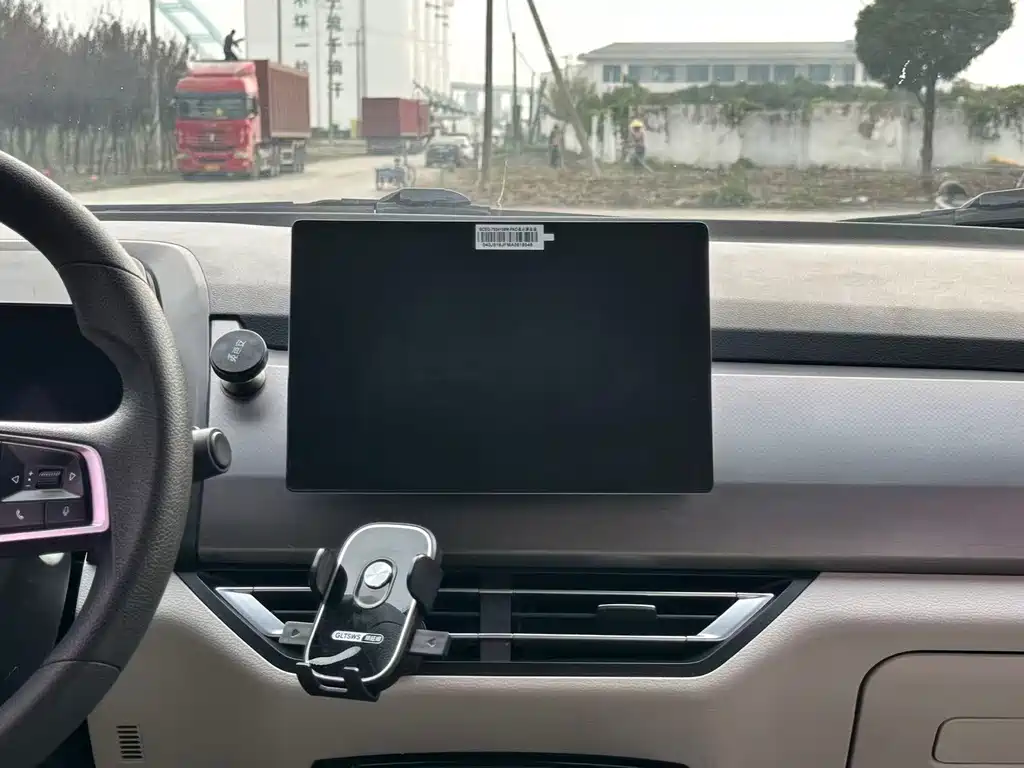 BYD Yuan Pro — миниатюра 14