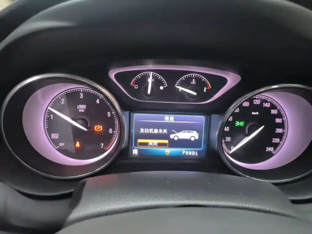Buick Envision Plus — миниатюра 7