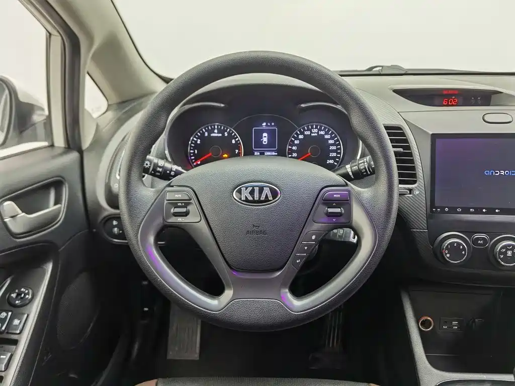 Kia K3 — миниатюра 11