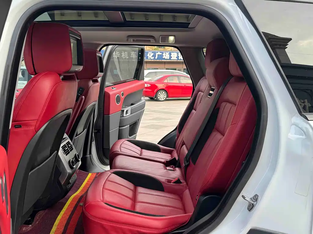 Land Rover Sport — миниатюра 7