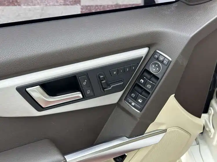 Mercedes-Benz GLK-Class — миниатюра 11