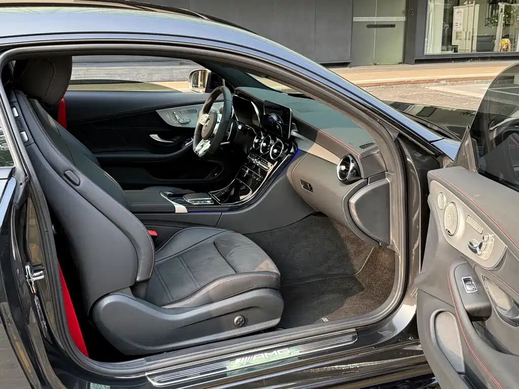 MERCEDES-BENZ C CLASS AMG