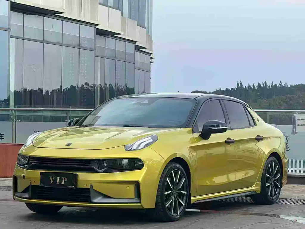 Lynk & Co 03 2021