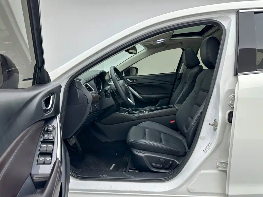 Mazda Atenza — миниатюра 9