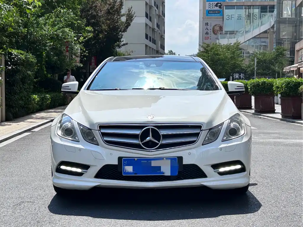 Mercedes-Benz E-Class E 2012 E 200 CGI Coupe