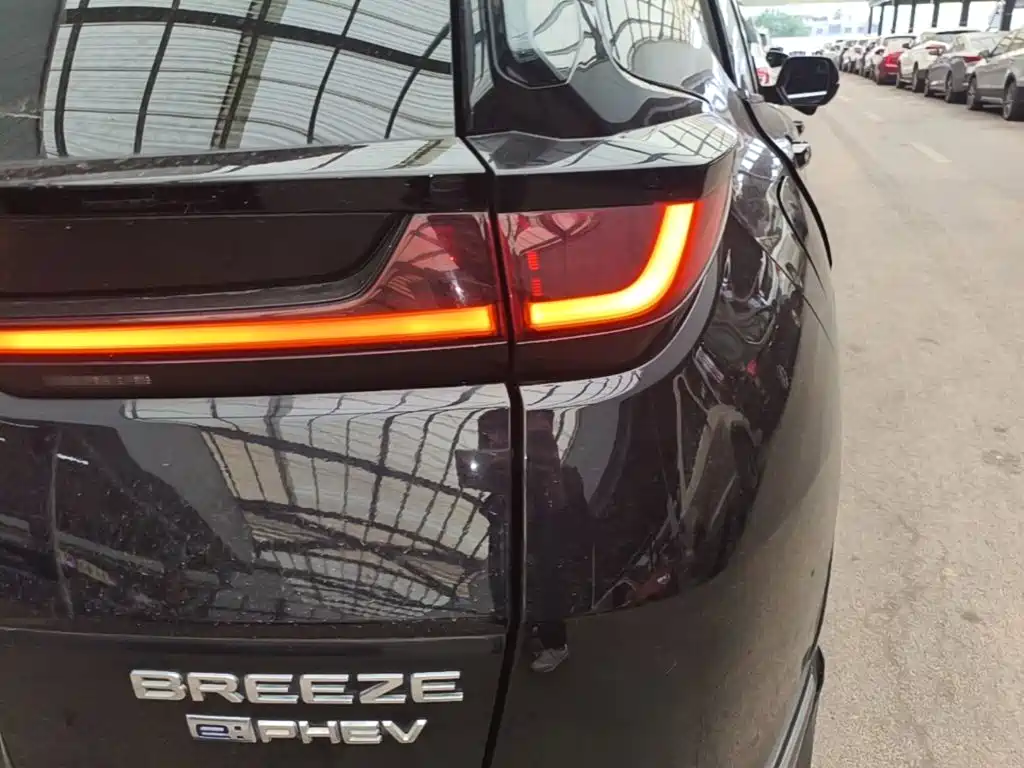Honda Breeze PHEV — миниатюра 8