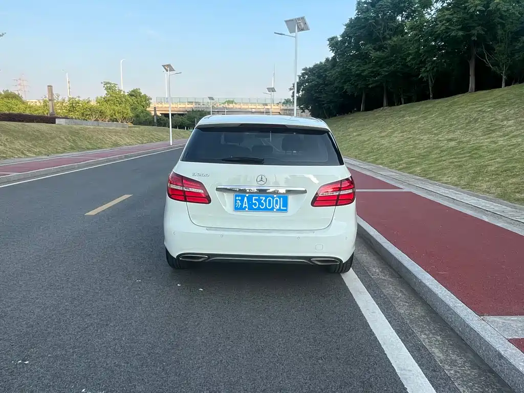 Mercedes-Benz B-Class B 2017 B 200 Fashion