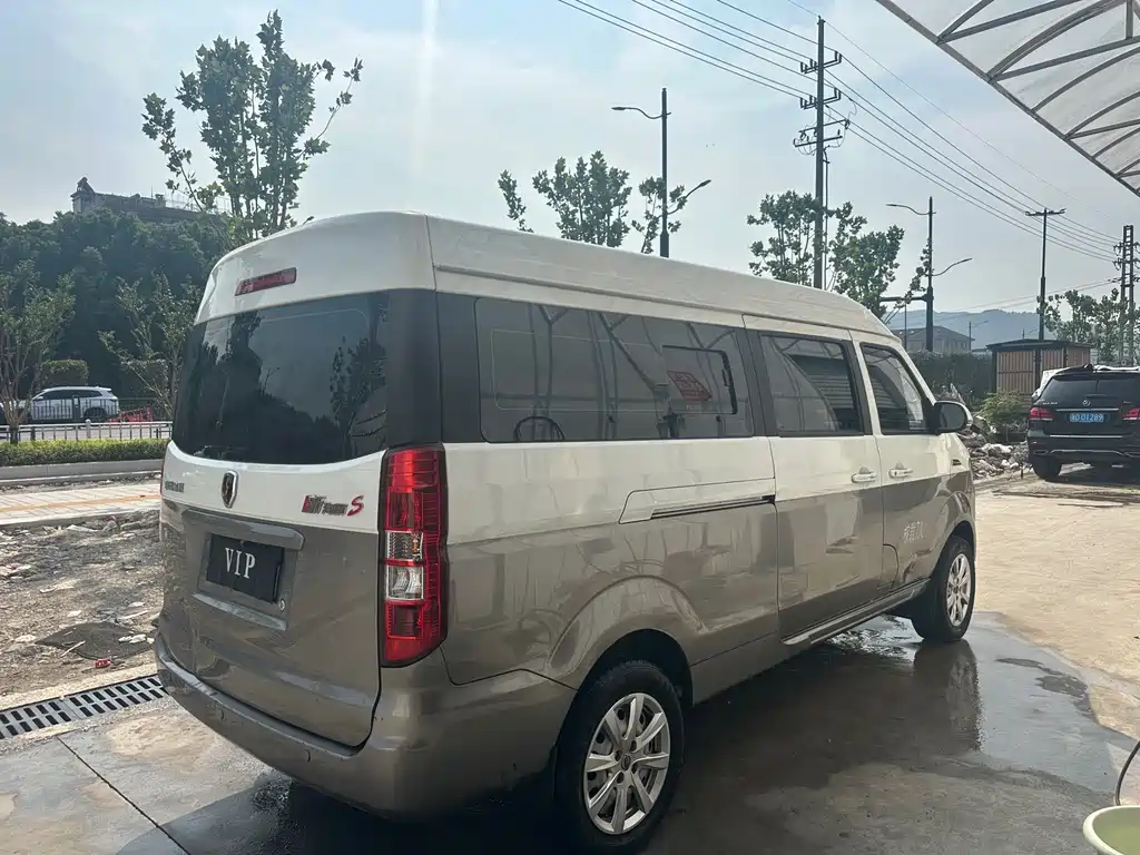 Jinbei Hiace S — миниатюра 6