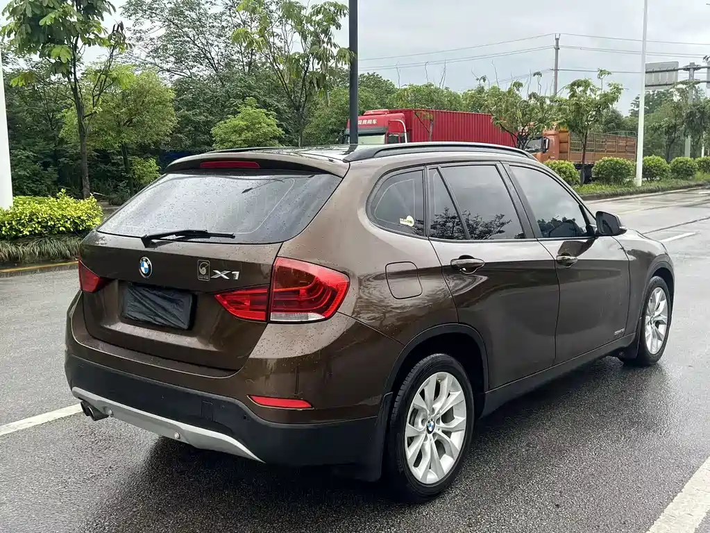 BMW X1 2014 sDrive18i Fashion