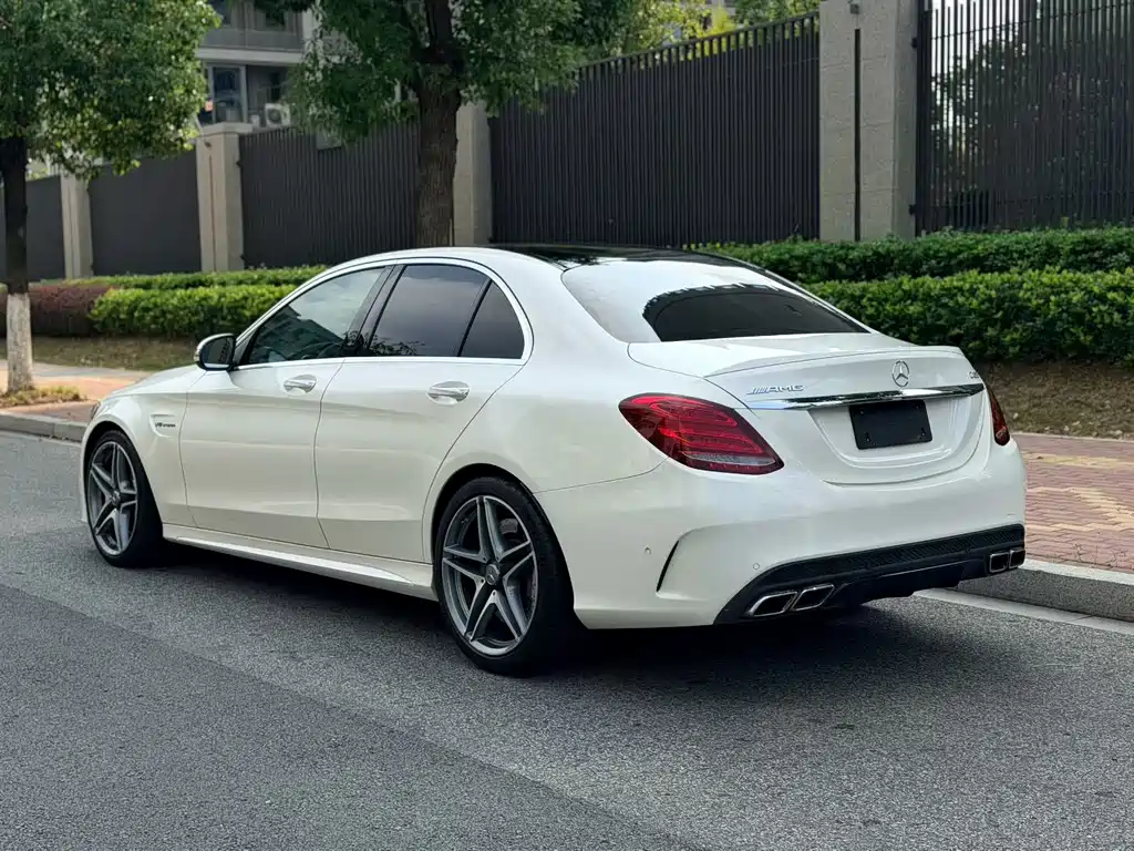 Mercedes-Benz C-Class AMG — миниатюра 16