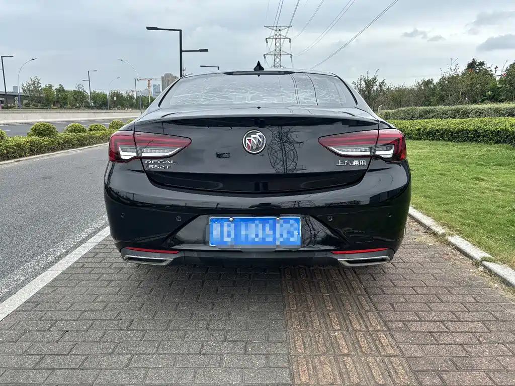 Buick Regal — миниатюра 5