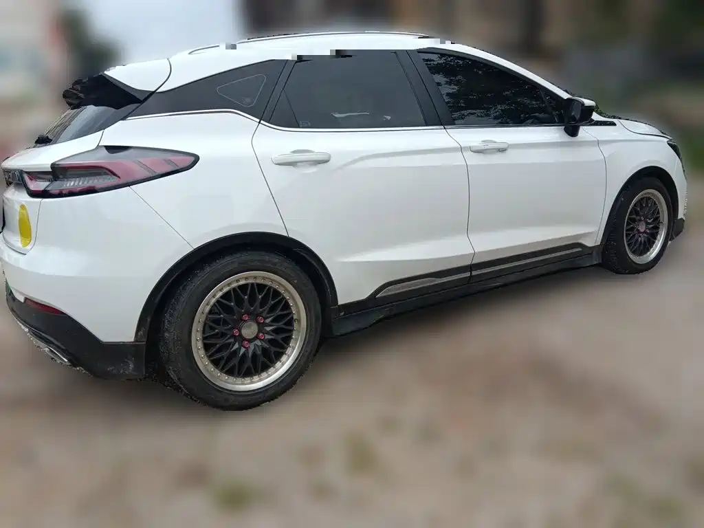 Geely Emgrand S — миниатюра 5