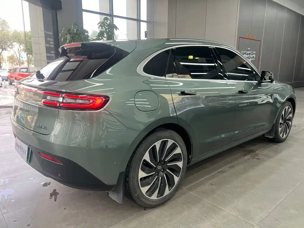 Aito M5