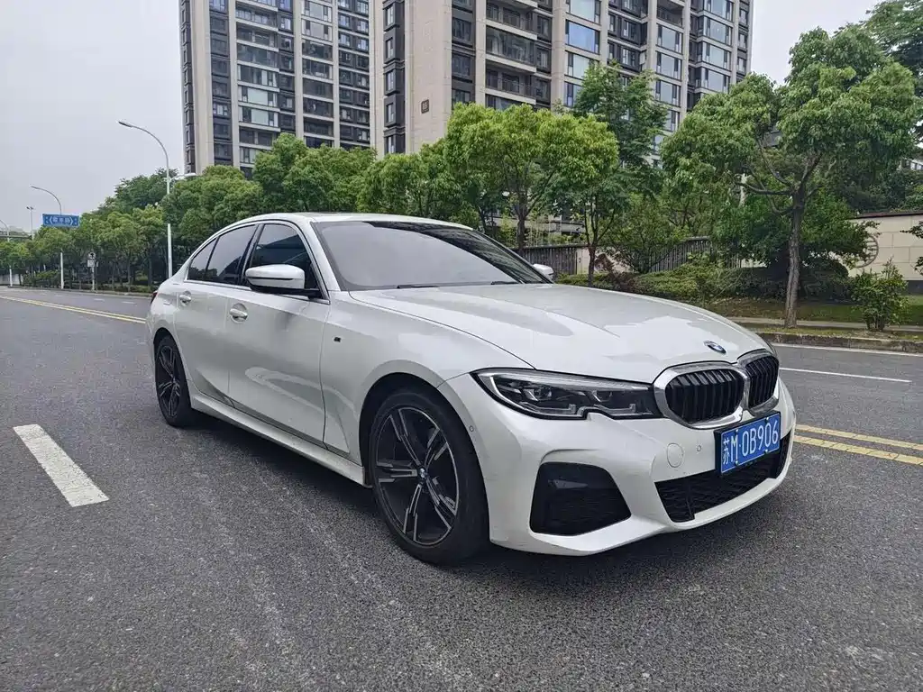 BMW 3 Series — миниатюра 3