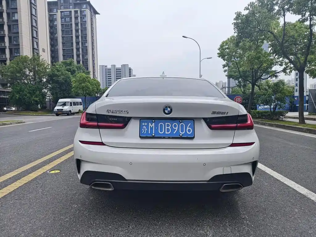 BMW 3 Series — миниатюра 5