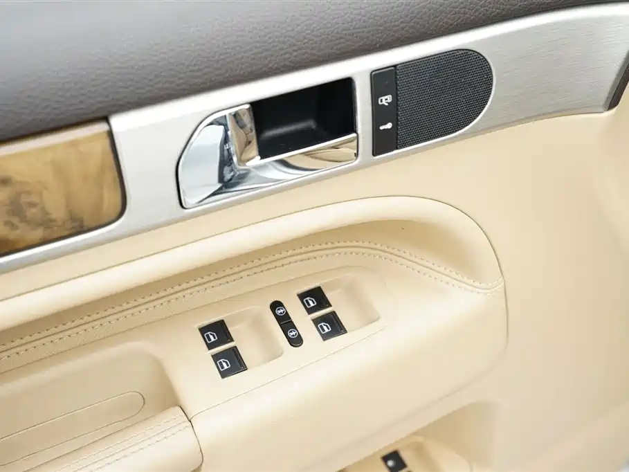 Volkswagen Touareg 2010 3.6 Luxury