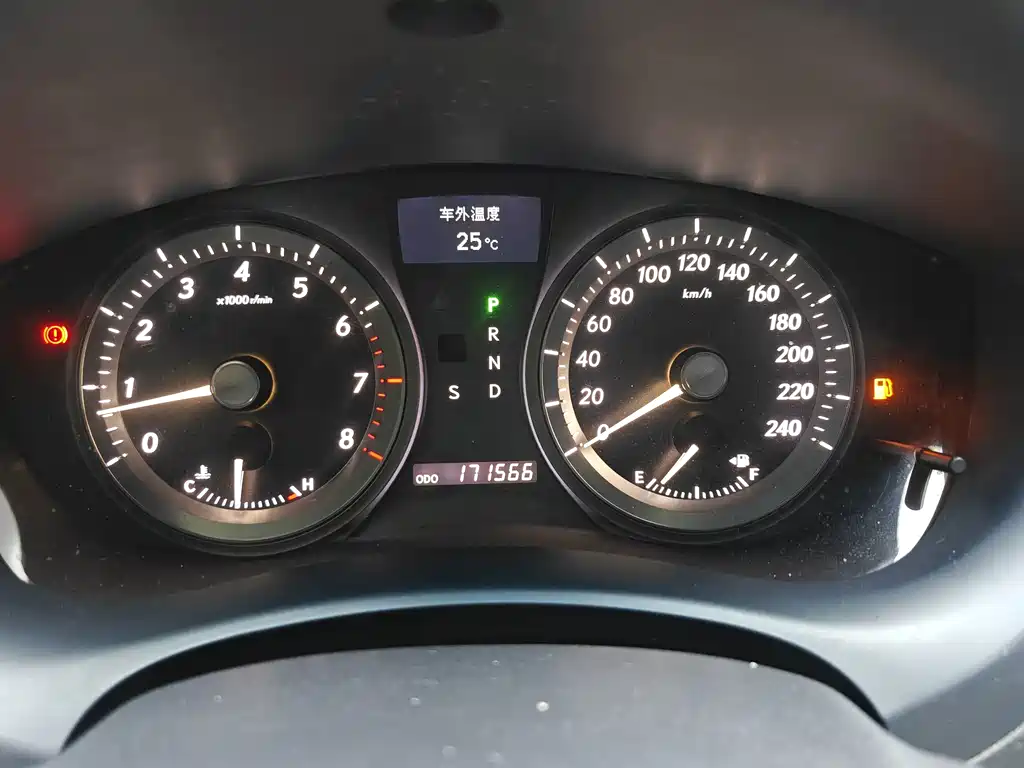 Lexus ES — миниатюра 17