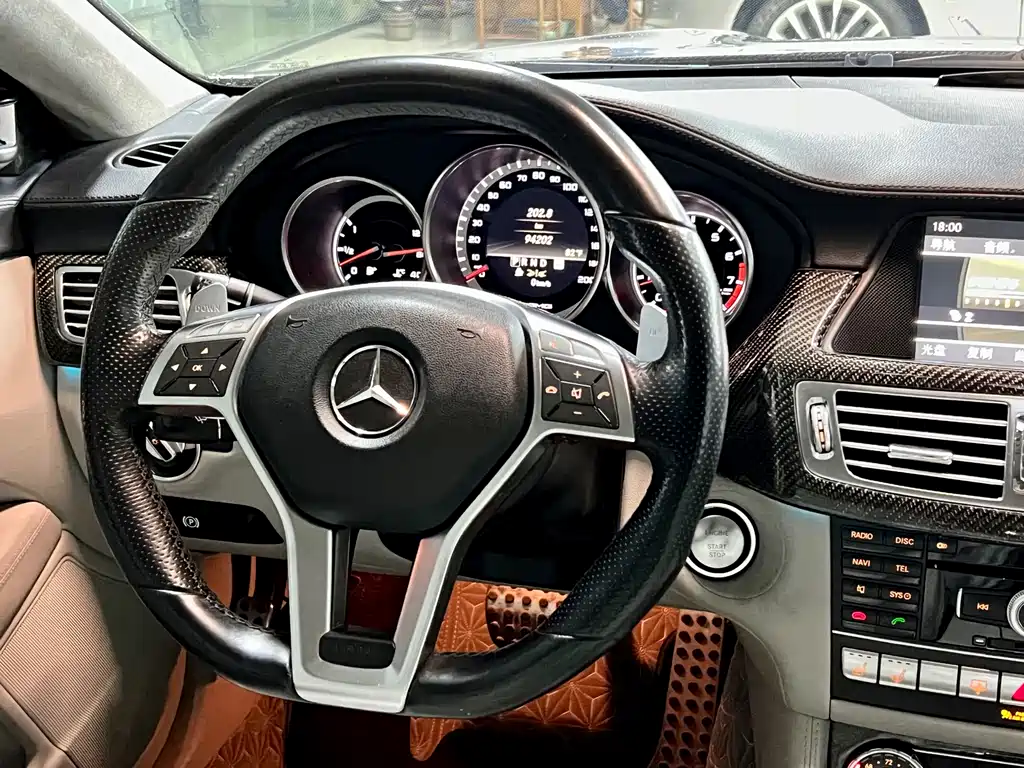 Mercedes-Benz CLS A MG 2012 AMG CLS 63