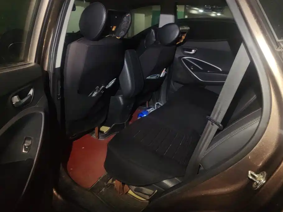 Hyundai Santa Fe — миниатюра 11