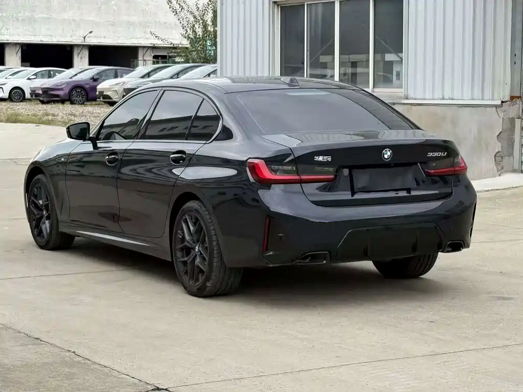 BMW 3 Series — миниатюра 11