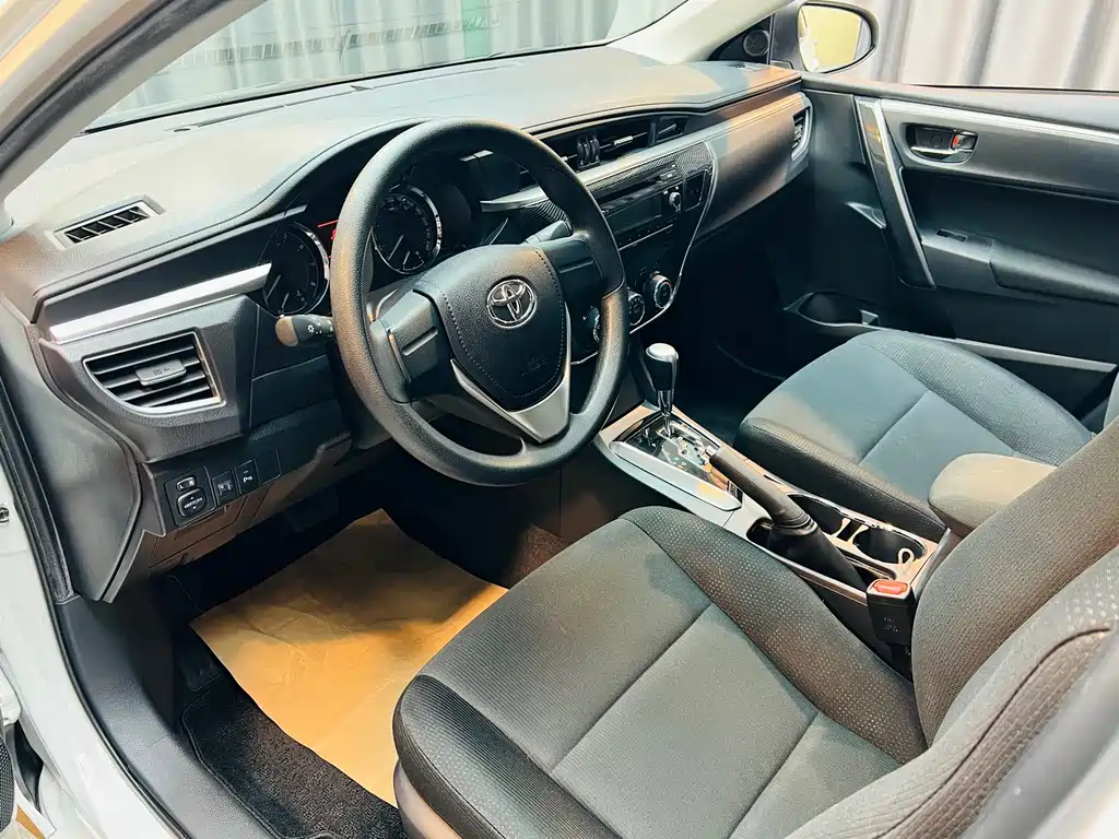 Toyota Corolla — миниатюра 9