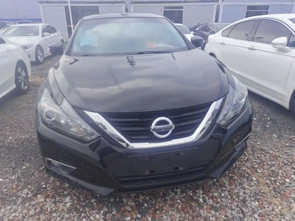 Nissan Teana — миниатюра 3