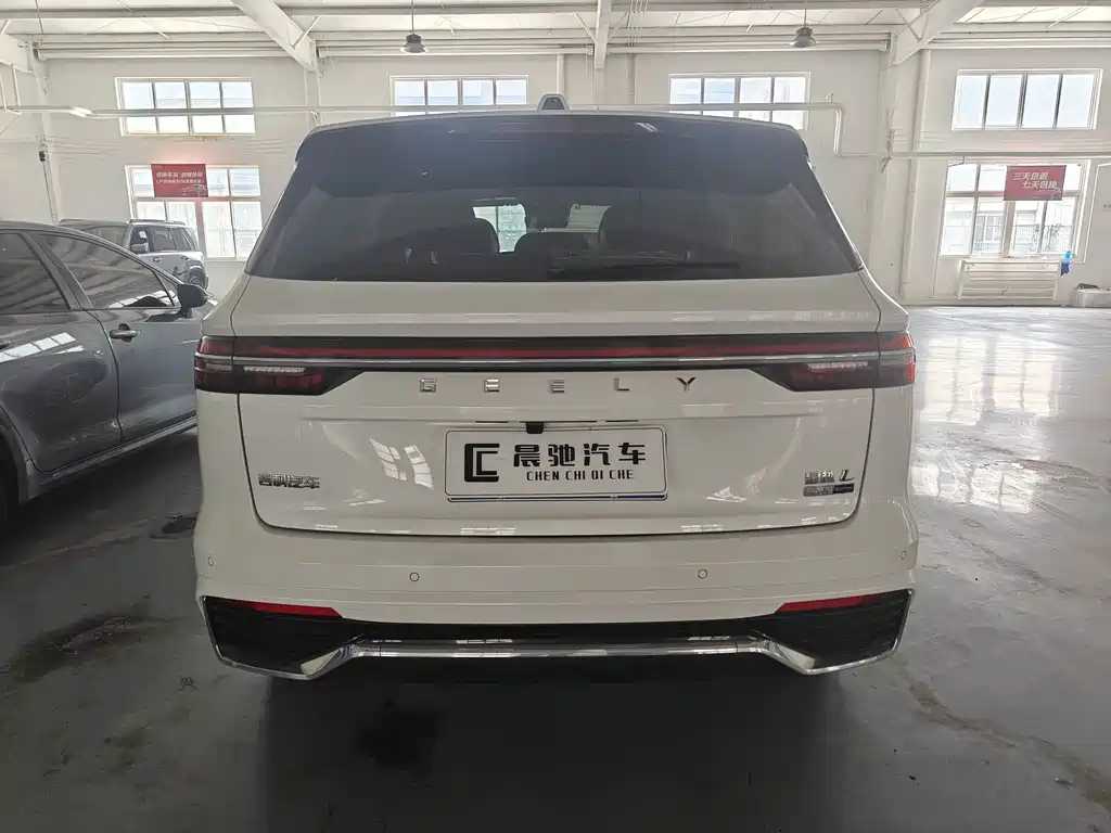 Geely Monjaro L 2026 2.0TD AT