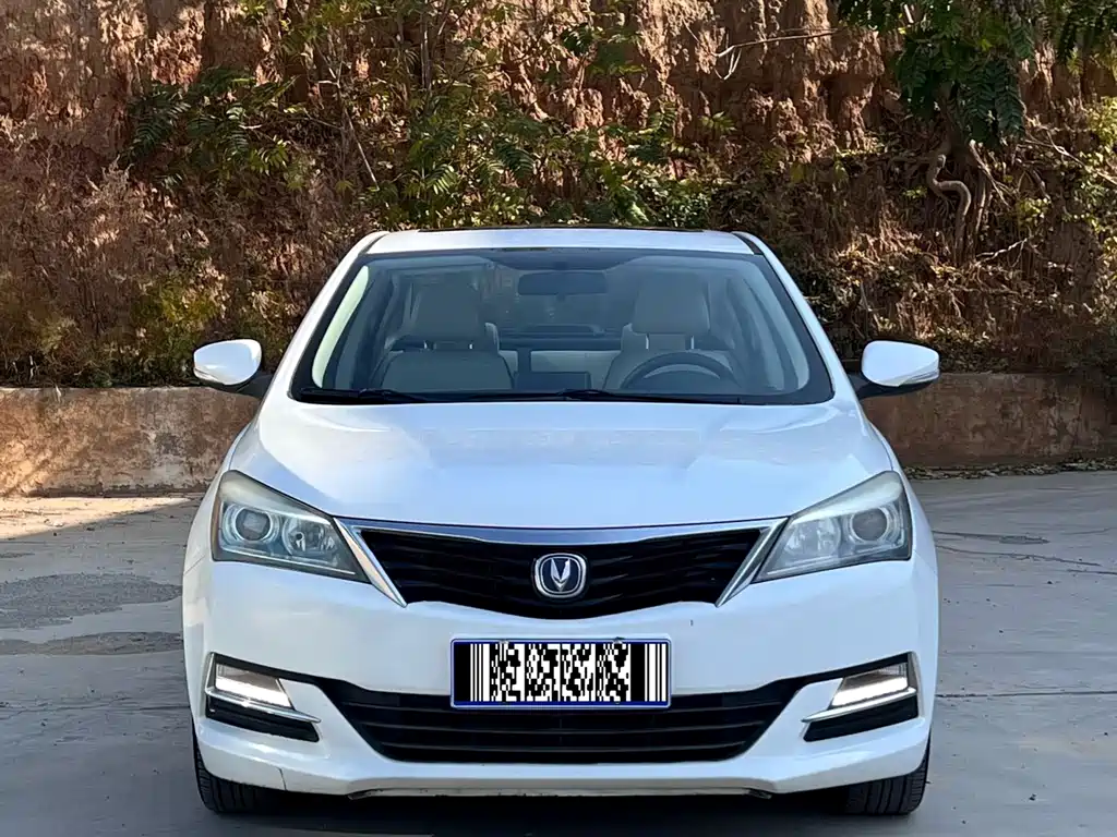 Changan V7 — миниатюра 2