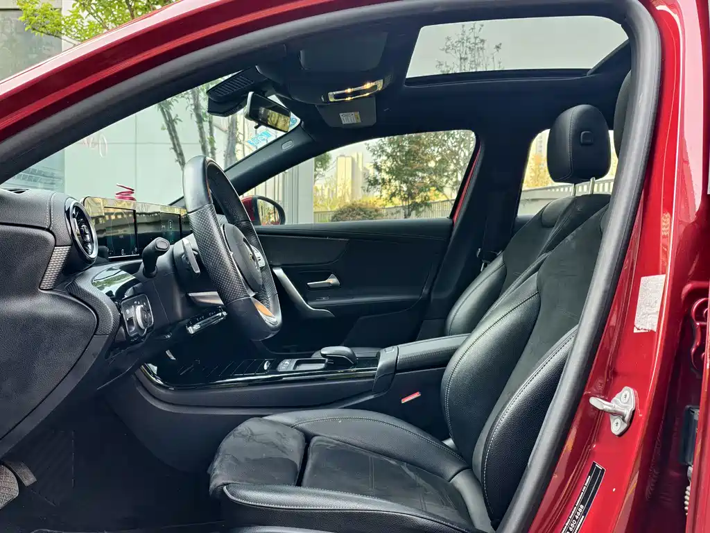 Mercedes-Benz A-Class — миниатюра 23