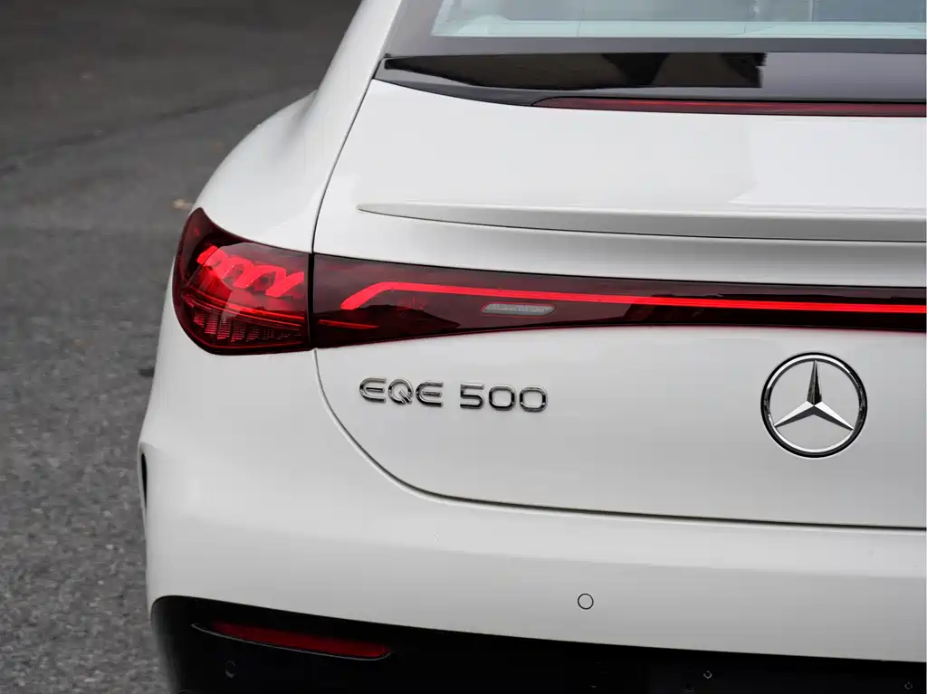 Mercedes-Benz EQE 2025 500 4MATIC