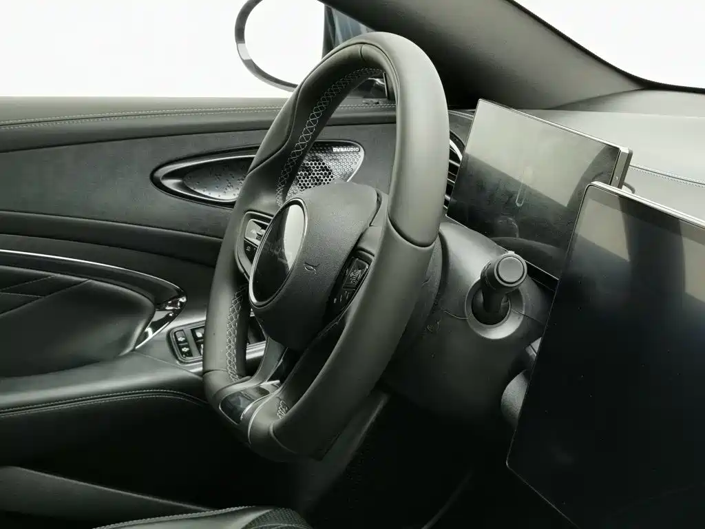BYD Seal — миниатюра 22