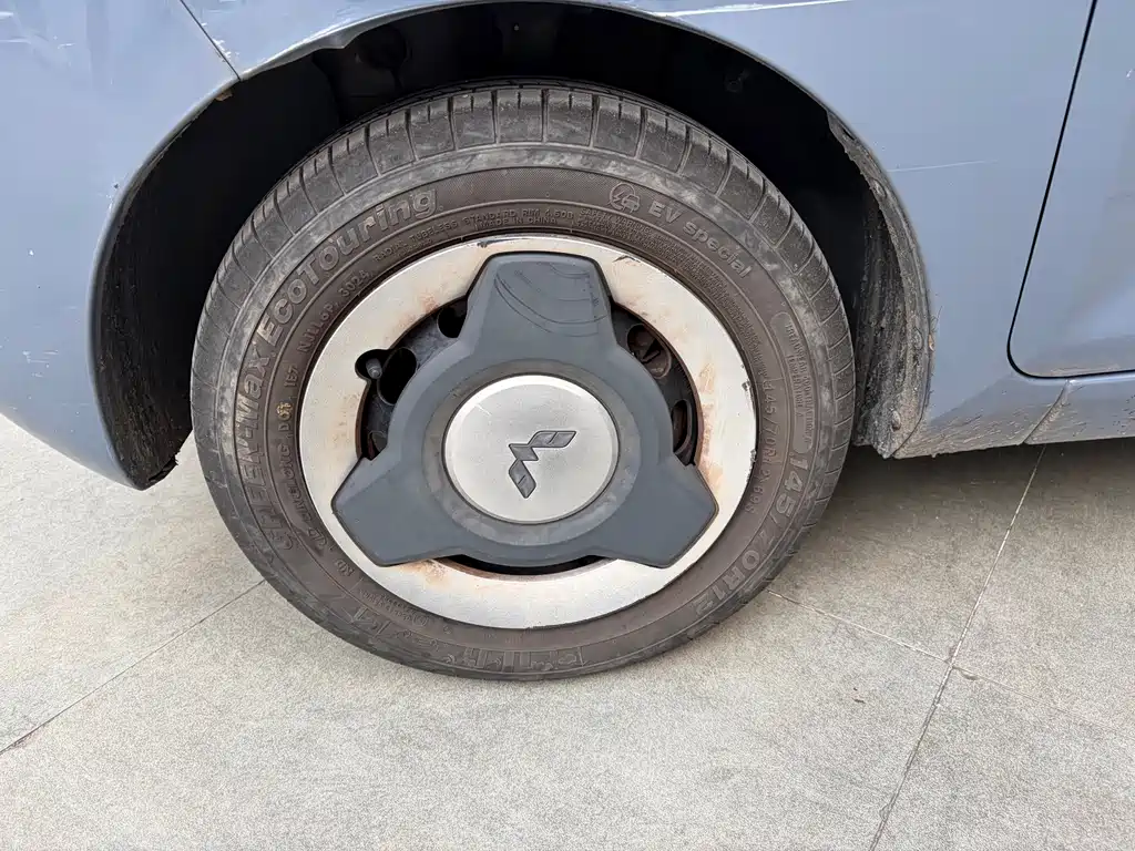 Wuling MINIEV — миниатюра 4