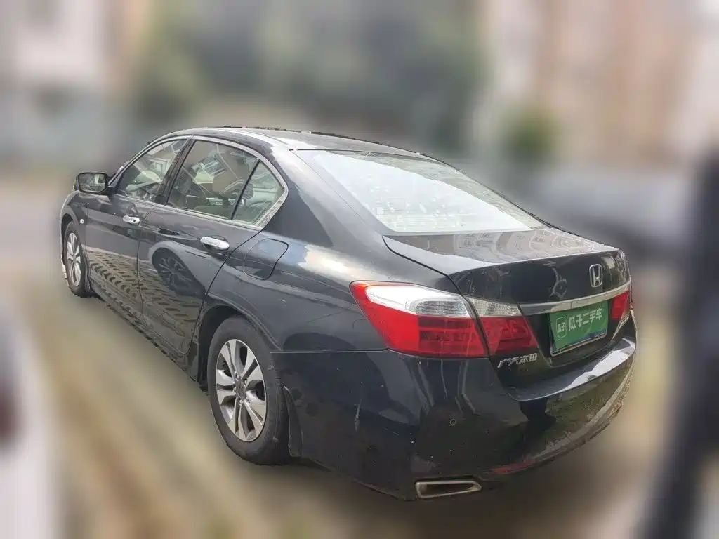 Honda Accord — миниатюра 6