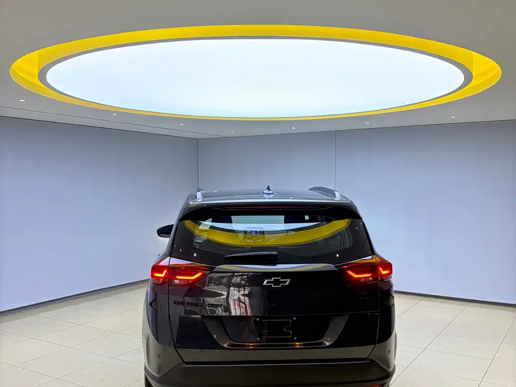 Chevrolet Volando — миниатюра 5