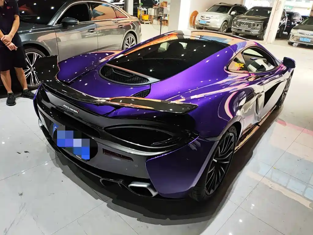 McLaren 570 570GT 3.8T Coupe, фото 3