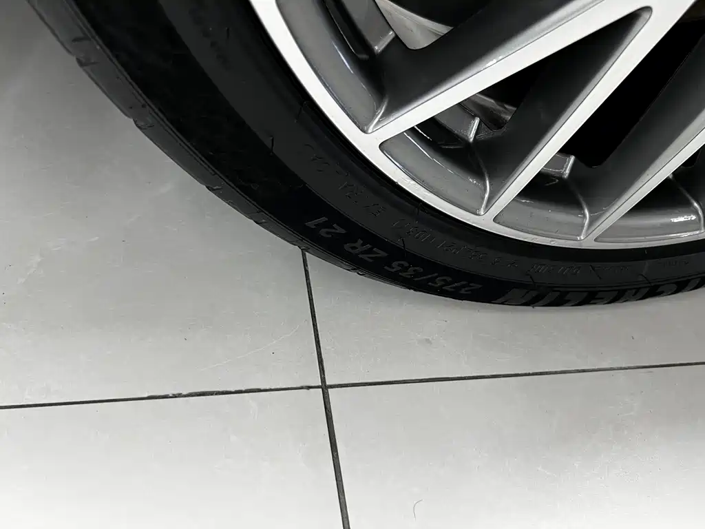 Porsche Panamera — миниатюра 5