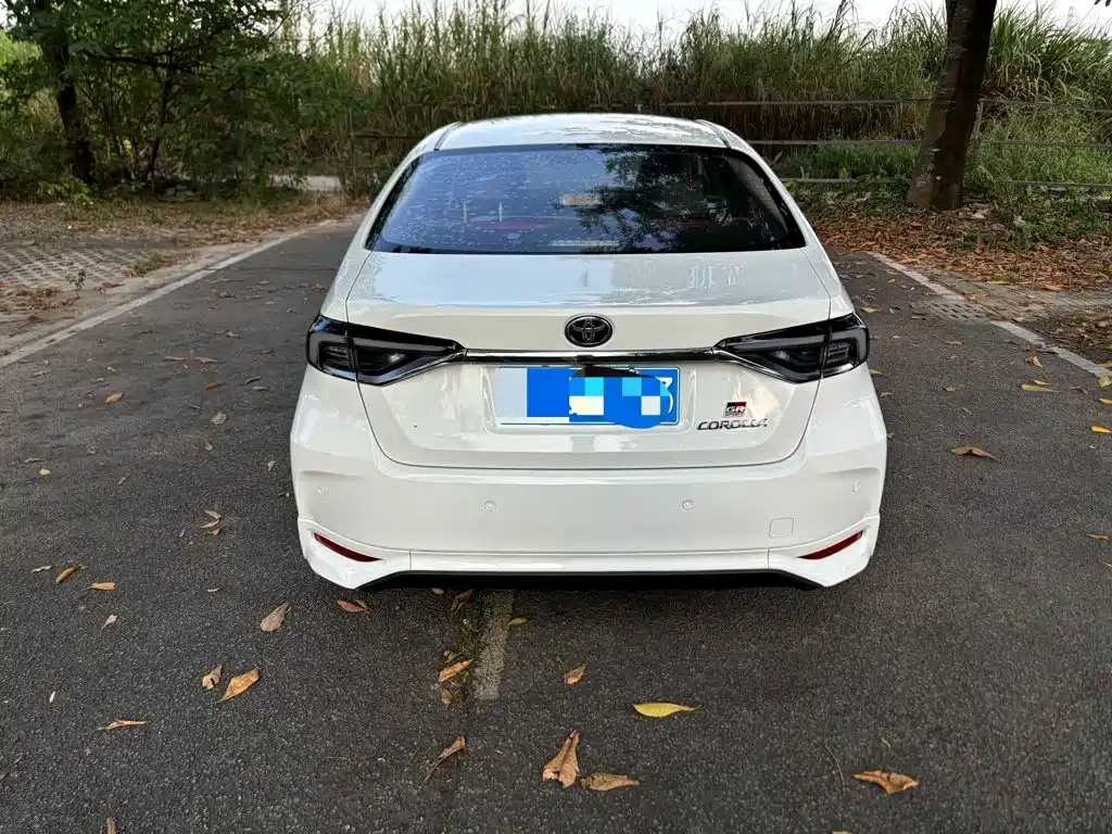 Toyota Corolla — миниатюра 9