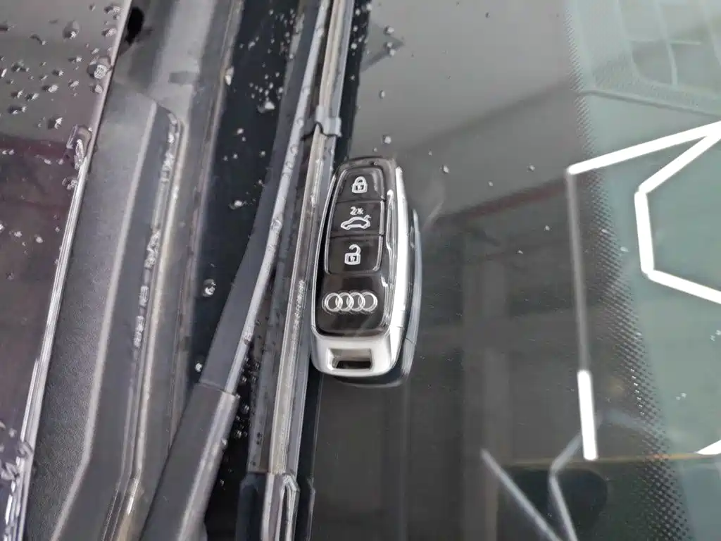 Audi A7L — миниатюра 12