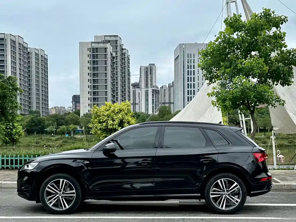 Audi Q5L 2020 45 TFSI Premium Fashion