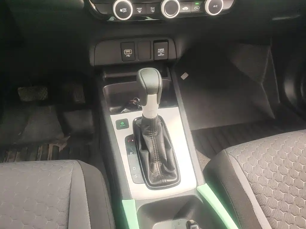 Honda Fit — миниатюра 14