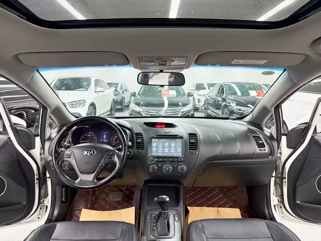 Kia K3 — миниатюра 9