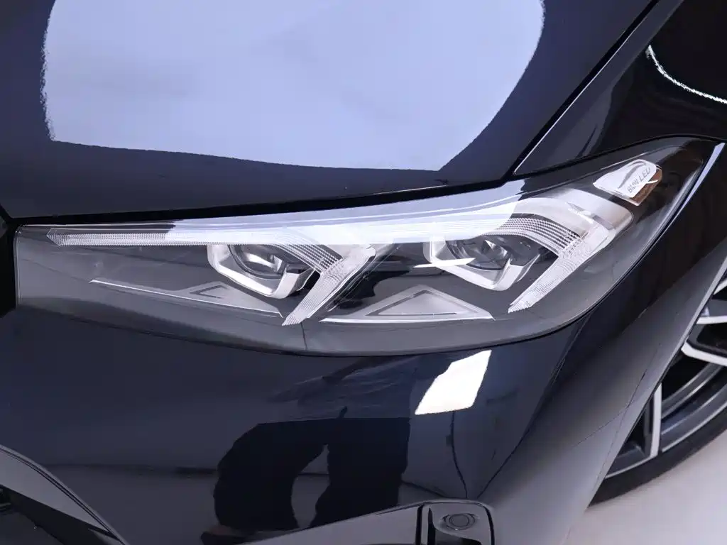 BMW 3 Series — миниатюра 4