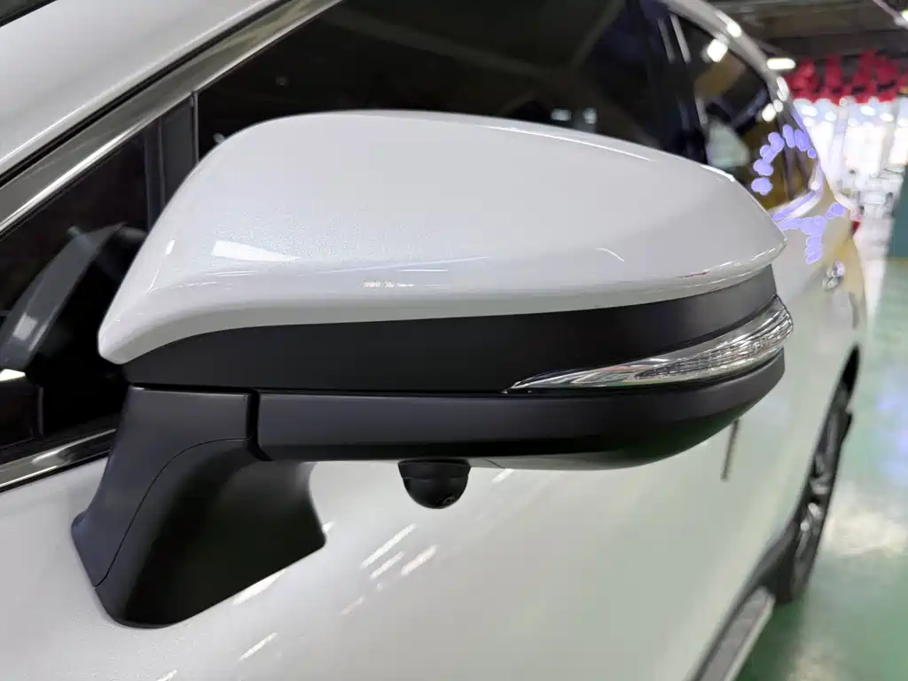 TOYOTA LING FANG HARRIER