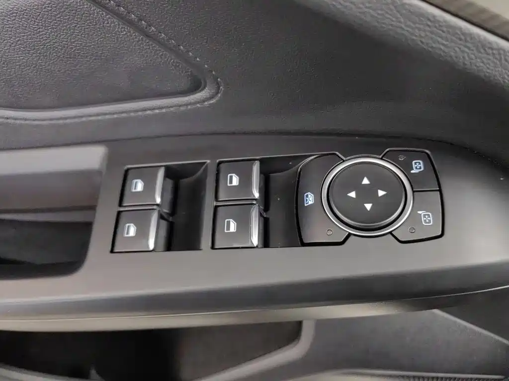 Ford Focus 2019 EcoBoost 125 AT VI