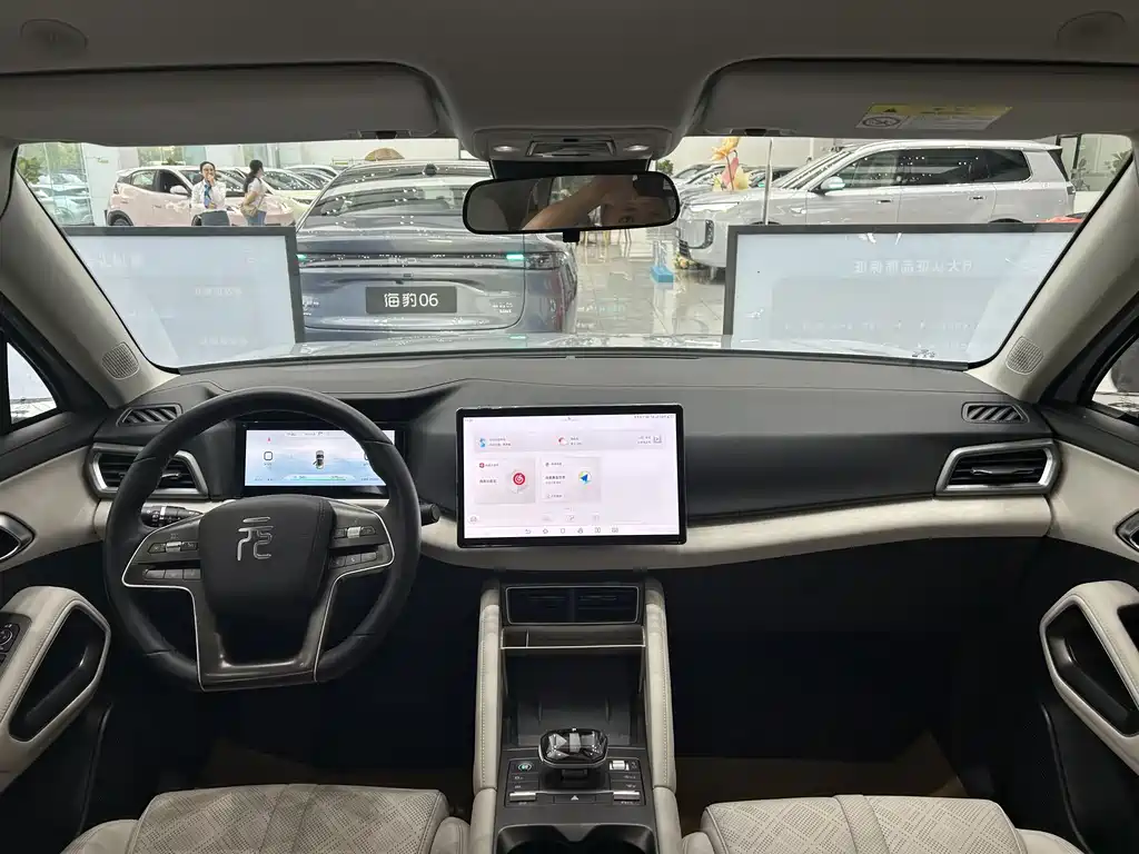 BYD Yuan UP — миниатюра 6